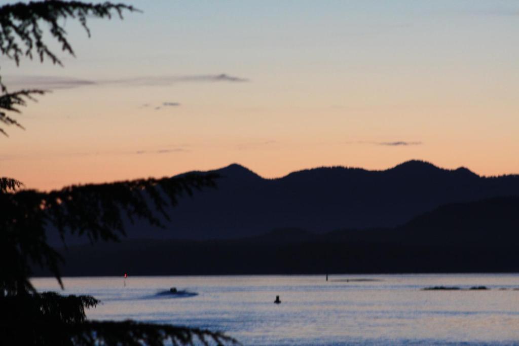 Tofino Swell Lodge Екстер'єр фото